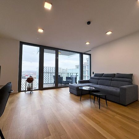 Luxus-Apartment Mit Weitblick Vienna Esterno foto